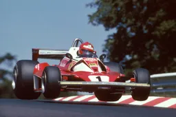 Lauda: There's too much control and too many rules in F1
