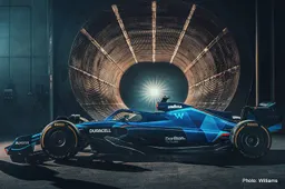Williams Racing reveal the FW44 livery on F1 showcar