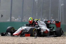 Gutierrez says chassis cracked by crane after crash
