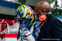 Anthony Hamilton offers Hadjar a shoulder to cry on