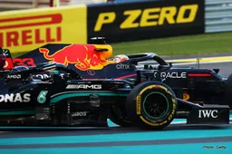Hill: Verstappen's first-lap pass on Hamilton a clean one