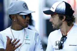 Hamilton: Alonso to Mercedes is not going to happen