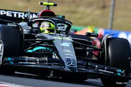 Hungary FP3: Hamilton chased by Red Bulls