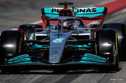 Hamilton calls for "non-biased" F1 Race Stewards