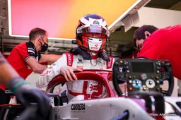 Ilott: These machines over one lap are incredible