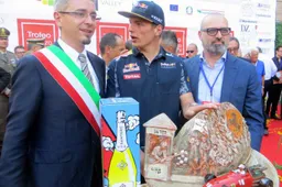 Verstappen awarded Trofeo Bandini and buys Porsche GT3 RS