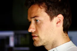 Palmer dismisses Renault axe speculation