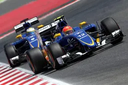Sauber consider ditching Ferrari for Renault power
