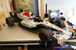 Can F1 revive an ancient Japanese art craft?