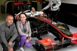 Magnussen set to split with lady manager