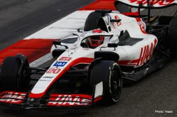 Bahrain F1 Test Day 2: Magnussen fastest of all in extra time