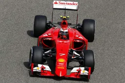 Bahrain FP1: Raikkonen and Vettel on top