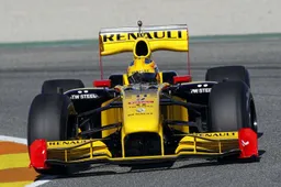Renault look to buy Lotus and return to Enstone