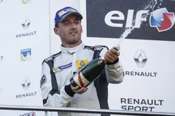 Kubica does time on F1 simulator before Spa podium