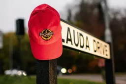 Wolff: It’s a true honour to unveil Lauda Drive