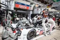 Hulkenberg set to keep Porsche seat for 2016