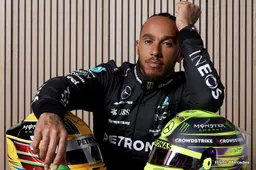 Hamilton cleared to race by FIA after jewelry inspection