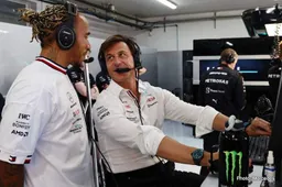 Wolff: Hamilton broke the news over breakfast
