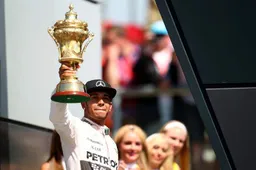 Hamilton recovers to score thrilling home win