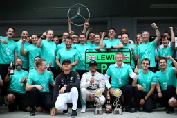 Mercedes are F1 constructors' world champions again