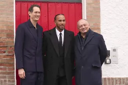 Photos: Hamilton welcomed to Ferrari by staff, Elkann and Vasseur