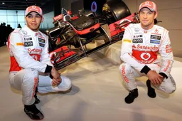 Button: Lewis was naive about building a team around himself