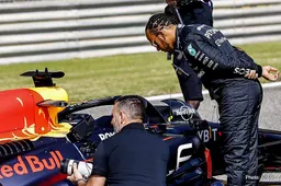Inside Line: Short-memory Hamilton disrespects his great F1 team