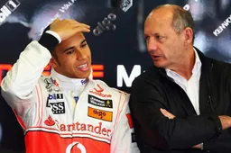 Dennis: If Lewis was at McLaren he wouldn't be behaving the way he is