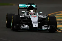 Melbourne FP1: Hamilton fastest in rain affected session