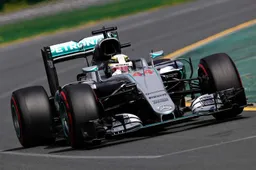 Melbourne Qualifying: Hamilton on pole but new format flops