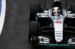 Silverstone FP3: Hamilton from Rosberg, problem for Vettel