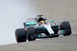 Austin FP2: Hamilton tops as Vettel struggles
