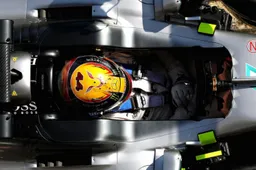 Hamilton hunting fourth world title in his tenth year in F1