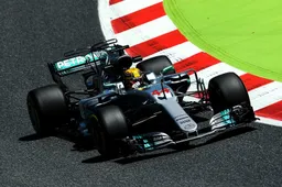Barcelona Qualifying: Hamilton on pole with Vettel very close