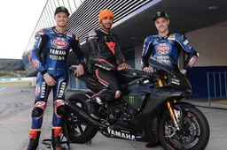Hamilton: Valentino Rossi I need to come to the ranch asap