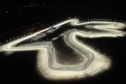 Qatar Grand Prix: Verstappen vs Hamilton into the unknown
