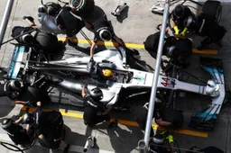 Mercedes one-two in fastest pitstops at Monza
