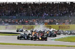 Hakkinen: When you're racing at speed these things happen