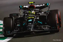 Mercedes deep in trouble but Russell saves face
