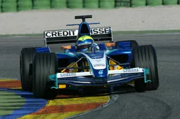 Sauber grey livery ditched for blue and yellow scheme