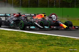 Verstappen: Avoiding contact I think goes both ways