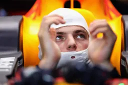 Verstappen: In a Ferrari or Mercedes I'd be a title contender