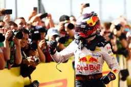 Verstappen: I destroyed my shoe because I pushed so hard