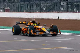 McLaren reveals MCL39 with camo livery at Silverstone