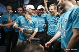 Outside Line: How Mercedes Won the Championship
