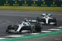 F1 drivers warned over Silverstone track limits