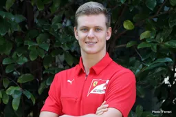 Ferrari hand FP1 drives to Schumacher, Ilott and Schwartzman