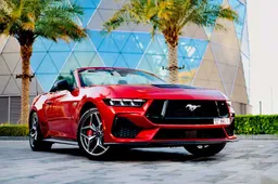 Iconic Cars to Rent in Dubai