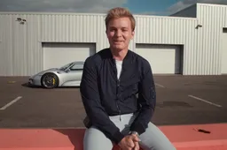 Nico's Vlog: Taking the 887bhp Porsche 918 for a spin