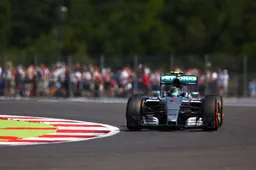 Silverstone FP2: Rosberg on top as Hamilton struggles